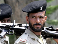 सैनिक