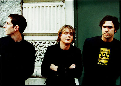 <strong>Sunday Artists</strong>