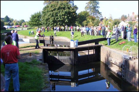 Lock gates at Droitwich being opened