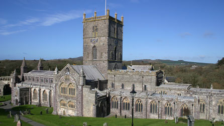 Eglwys Tyddewi