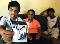 Sandya Eknaligoda and family