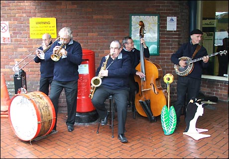 Orient Express brings dignitaries