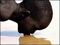 Afrika'da su
