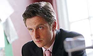 Nicholas Gleaves plays Ray