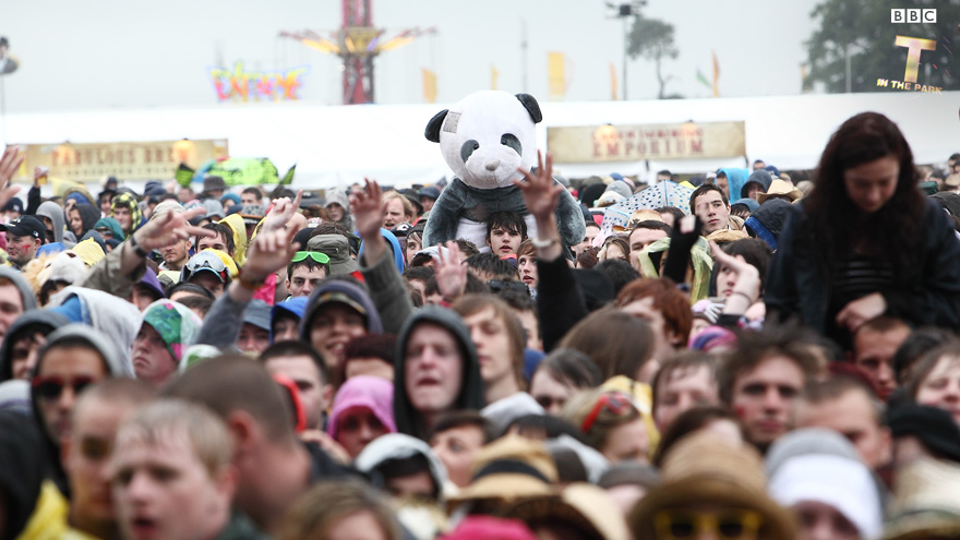 Saturday Crowd