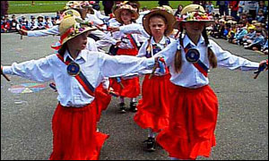 Girls dancing.
