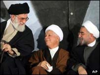 حسن روحانی، اکبر هاشمی رفسنجانی و آقای خامنه ای