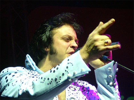 SingalongaElvis
