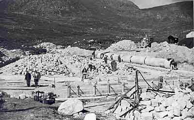 The pipeline being laid in 1949