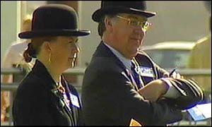 Picture: Judges watch animals.