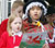 Plant yn canu