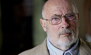 Edward Woodward is Vic Marsham