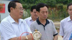 陕西省安监局局长杨达(左)
