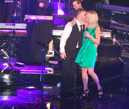 Jo Whiley wishes Gary Happy Birthday from BBC Radio 2 listeners
