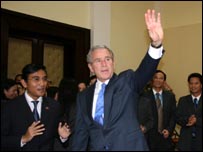 Ông Bush ở Sài Gòn