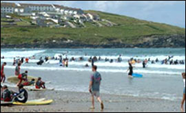 Fistral Beach gets busy with holidaymakers