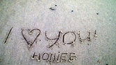 I love you Holliee... I love you Holliee...