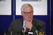 Image of Chris Patten smiling benignly