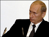 Ông Putin chịu nhiều sức ép sau thảm kịch con tin trường học Beslan