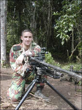 Machine gun