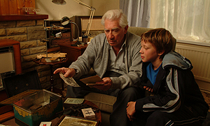 Tom Maxwell and Johnny, played by Frank Finlay and George MacKay