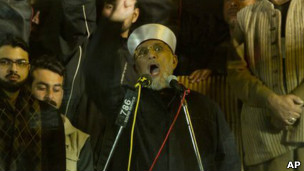 روحانی پاکستانی طاهر قادری