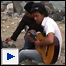 جوانان در ساحل دریای خزر