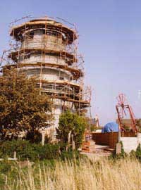 No top on the mill.