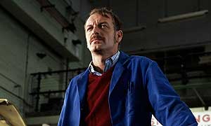 Hugo Speer plays Bill Anderton