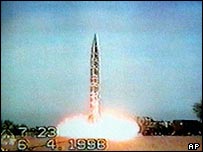 Míssil nuclear é lançado em território paquistanês