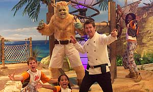 Captain Cook and Bouma on Planet Cook