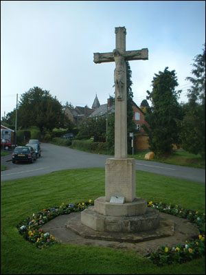 Alfrick war memorial