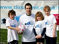 Peter Chec with Casson-Green kids