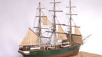 Model o'r Mimosa