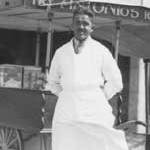 Alberto selling his ice cream on Burnham beach in 1939/1940. Alberto selling his ice cream on Burnham beach in 1939/1940.