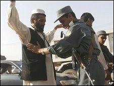Cảnh sát tại Kabul tăng cường an ninh trước khi ông Obama tới thăm