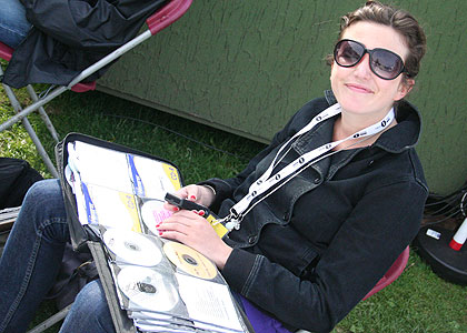 Sunday - backstage