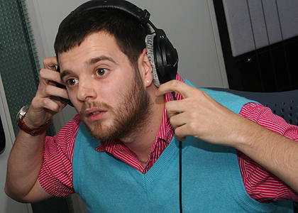 Mike Skinner of The Streets joins Nihal and opens up with some fresh hip hop tunes