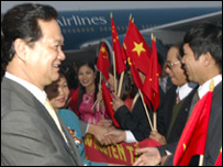 Ông Nguyễn Tấn Dũng tới Bắc Kinh