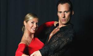 Denise Biellmann and Sven Ninnemann dance for Switzerland