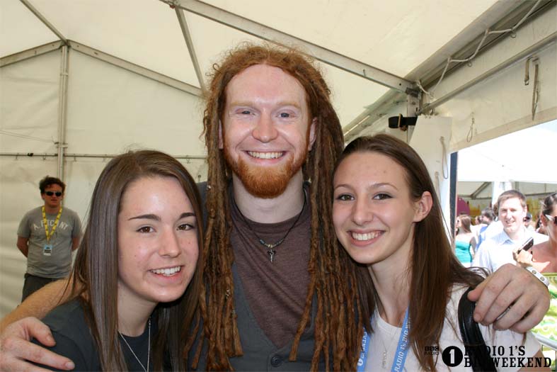 Newton Faulkner in the signing tent