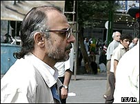 هاشم آغاجری در دادگاه عمومی تهران به پنج سال حبس که سه سال آن قطعی است و پنج سال محروميت از حقوق اجتماعی محکوم شده است