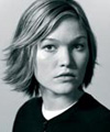 Julia Stiles
