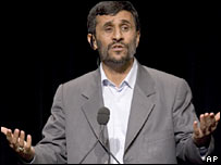Mahmoud Ahmadinejad na Universidade de Columbia, em NY