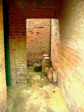 Pots in an alley