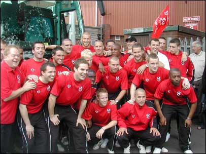 Harriers' team leaves for Wembley