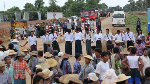 Người dân Miến Điện biểu tình phản đối khai mỏ đồng