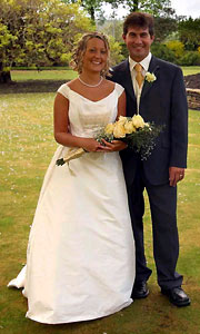 Ann-Marie a Fabio Lewis (trwy garedigrwydd Fabio ac Ann-Marie)