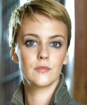 Jo Portman (Miranda Raison)