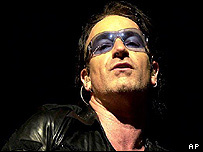 Bono é um dos poucos que participou das duas versões